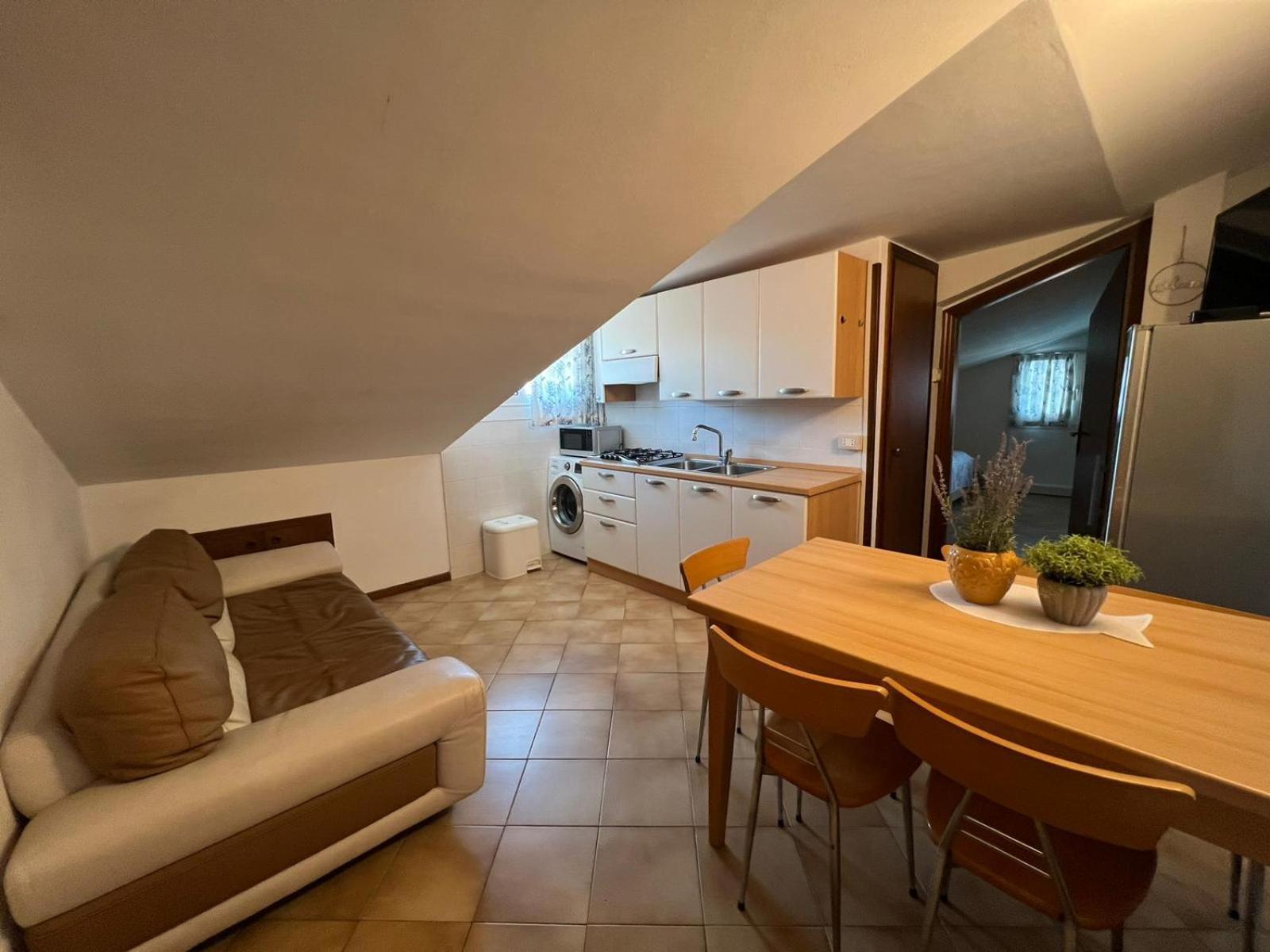 Mansarda 7 Trilocale, Bafile241 - 2' Piano No Ascensore - Adria Holiday Jesolo - Family Apartment Exterior photo
